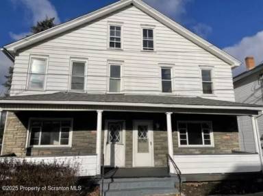 Main picture of 158 S Fillmore Ave