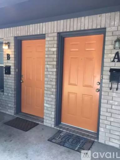 Main picture of 113 W 13th Ave