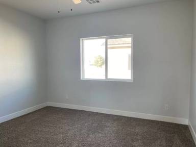 Main picture of 1420 Ogallala St