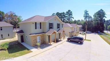 Main picture of 2107 Suffolk Way