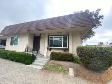 Main picture of 2653 Phipps Ave