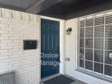 Main picture of 5002 Inverness Ave