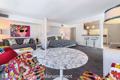 Main picture of 140 W Via Lola