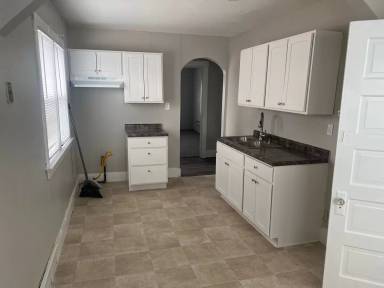 Main picture of 3715 Fir St