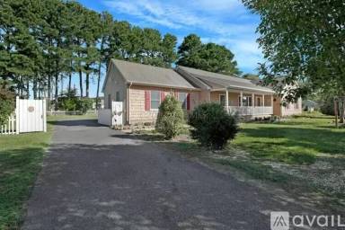 Main picture of 27762 Cross Creek Dr