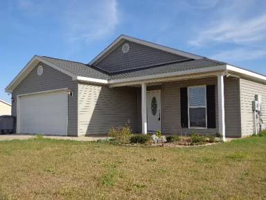 Main picture of 66 Abigail Ct