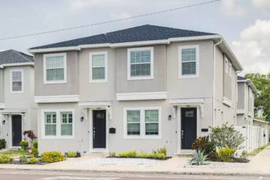 Main picture of 3601 1st Ave S