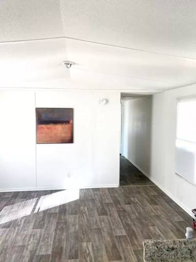 Main picture of 204 W Seale St