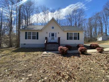 Main picture of 211 Cedar Ridge Dr