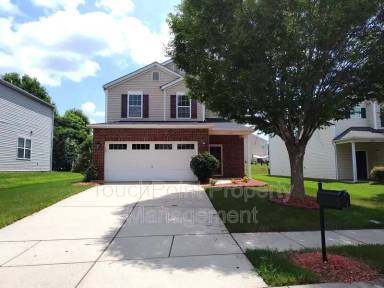 Main picture of 10426 Grand Fir Rd