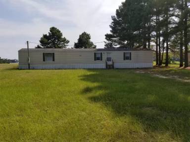 Main picture of 201 Oliver Ln