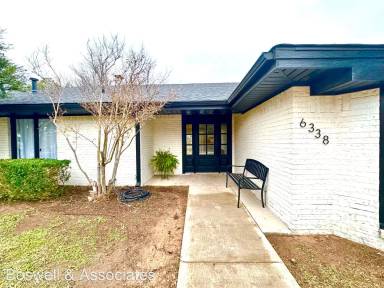 Main picture of 6338 Mecca St