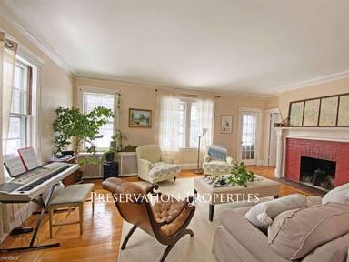 Main picture of 448 Lowell Ave