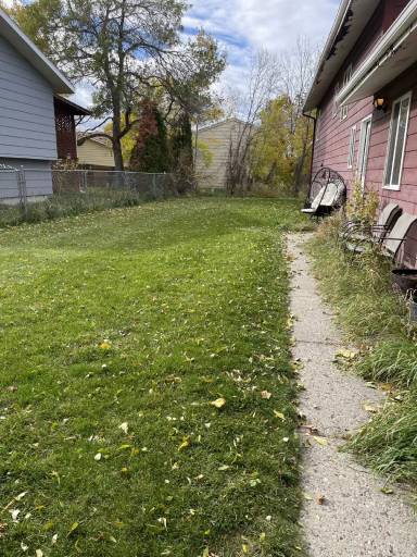 Main picture of 523 N 21st Ave