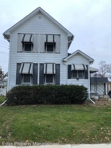 Main picture of 319 Lincoln St