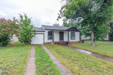 Main picture of 1641 Marshall St