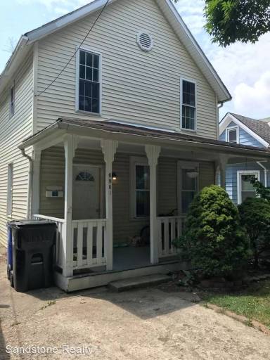 Main picture of 6901 Hague Ave