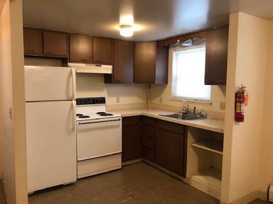Main picture of 1051 Henn Ave