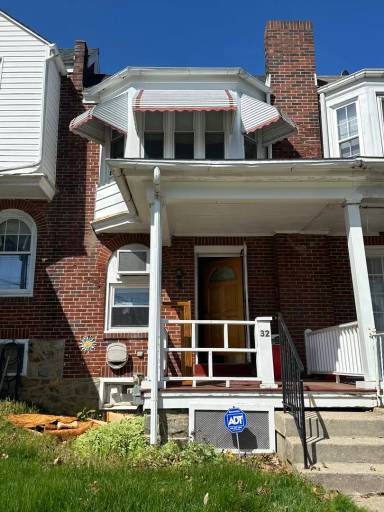 Main picture of 32 S 22nd St