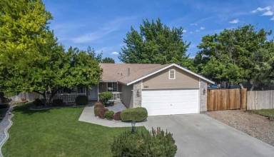 Main picture of 694 N Abernathy Way