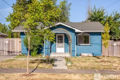 Main picture of 4516 NE 86th Ave
