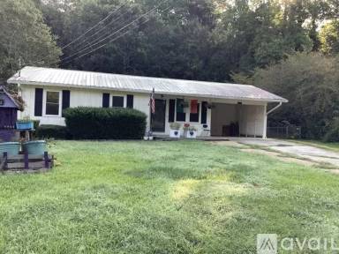 Main picture of 400 Friar Tuck Rd