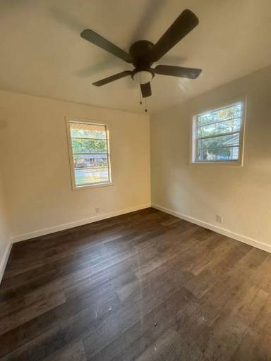 Main picture of 2216 Clover Dr