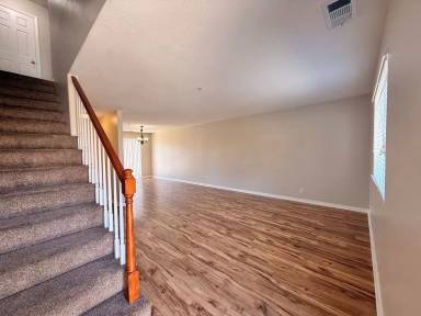 Main picture of 1413 Janis Lynn Ln
