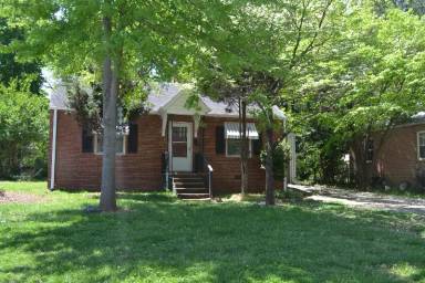 Main picture of 521 Winston St