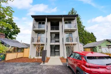 Main picture of 6115 NE Multnomah St