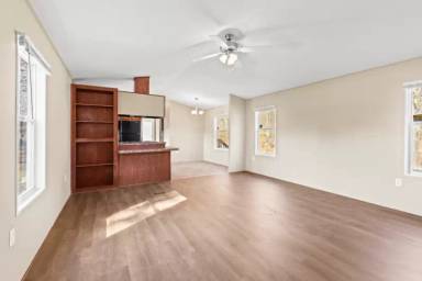 Main picture of 15666 Country Walk Dr