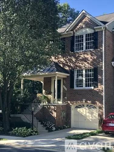 Main picture of 1468 Park Garden Ln