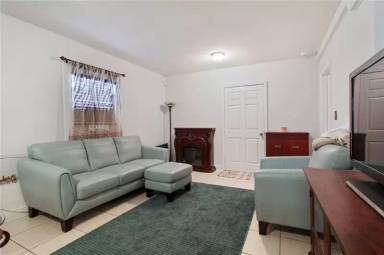 Main picture of 4224 Walmsley Ave
