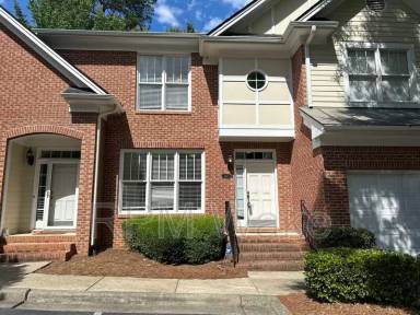 Main picture of 242 Ashton Hall Ln