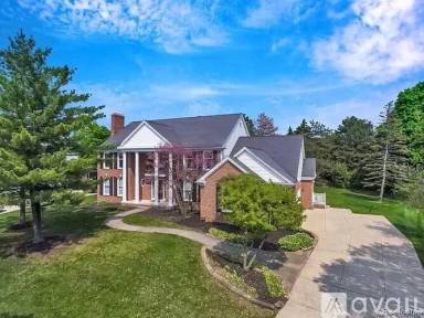 Main picture of 4866 Riverchase Dr