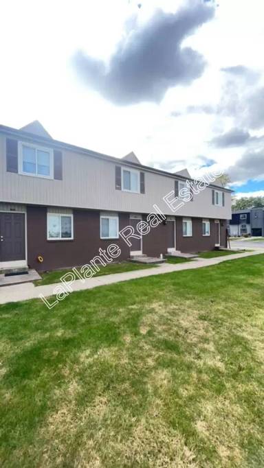 Main picture of 7353-89 Ayers Rd