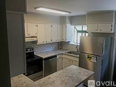 Main picture of 10625 Florida Blvd