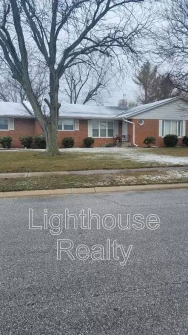 Main picture of 7346 Noble St