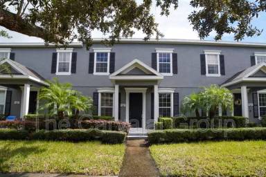 Main picture of 14625 Clarkson Dr