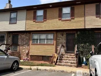 Main picture of 304 Merrywood Dr