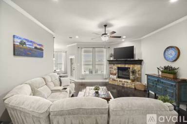 Main picture of 206 S Meadow Dr