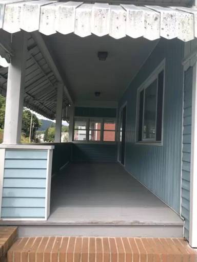 Main picture of 1101 S Main St