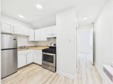 Main picture of 143 N 21st St