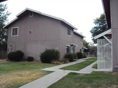 Main picture of 1005 N Divisadero St