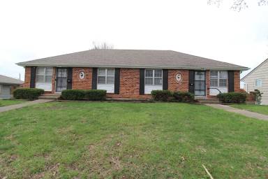 Main picture of 9427 Ballentine St