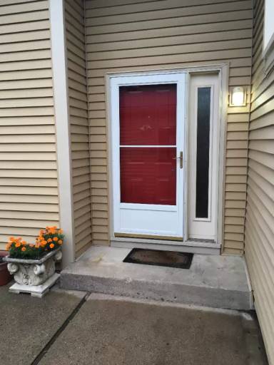 Main picture of 12392 Drake St NW
