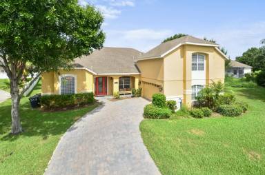 Main picture of 2708 Formosa Ave