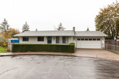 Main picture of 548 55th St
