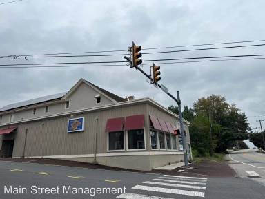 Main picture of 504 Main St