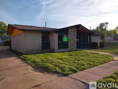 Main picture of 8008 Clear Springs Rd
